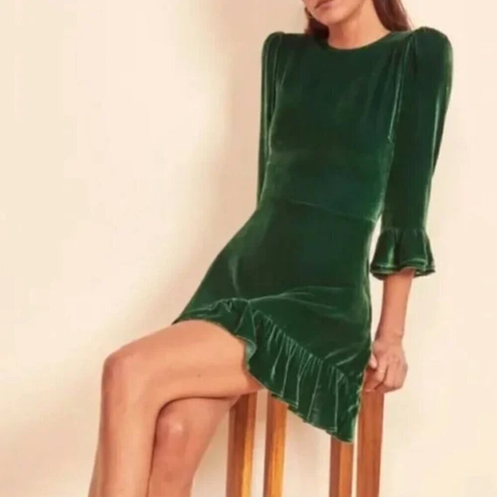 Reformation Mountain Dress in Emerald Green Velvet Ruffle Mini Dress Size 6